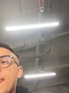 OliverTabordaa online show from 04-02-26, 11:39