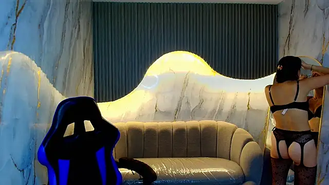 candy sky r online show from 03-28-26, 03:07