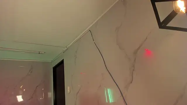 Ivy Brown  online show from 04-22-26, 07:15