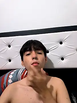 Lucca  555 online show from 03-23-26, 02:22