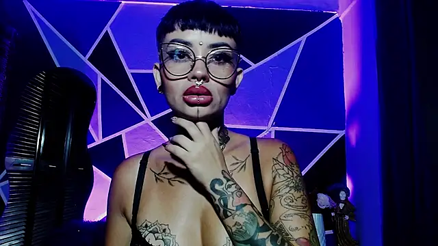 Sol Baker online show from 04-03-26, 10:22