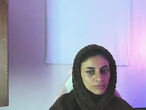 Snapshot of Mystical_meteor chatting on 04-25-26, 06:38 Mystical meteor online show from 04-25-26, 06:38