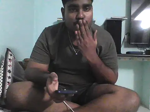 Foxboy65 online show from 05-05-26, 07:17