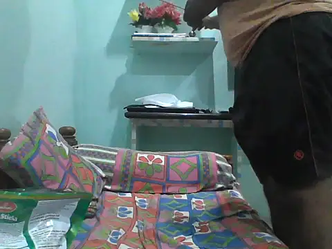 Snapshot of Foxboy65 chatting on 06-27-26, 06:03 Foxboy65 online show from 06-27-26, 06:03