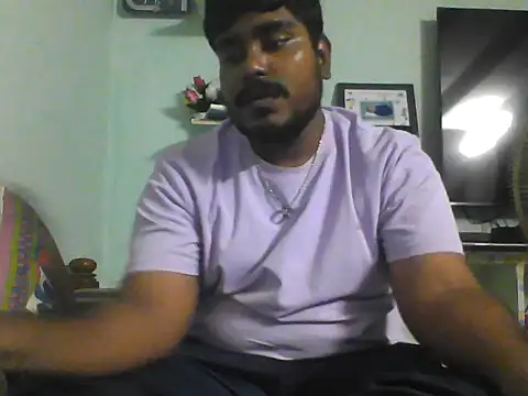 Snapshot of Foxboy65 chatting on 06-18-26, 07:19 Foxboy65 online show from 06-18-26, 07:19