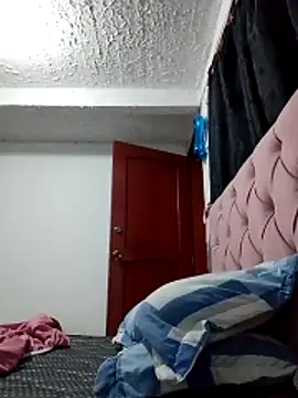 Snapshot of jg66z chatting on 03-04-26, 06:37 jg66z online show from 03-04-26, 06:37