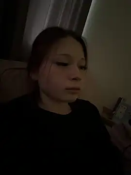 Katara Uwu online show from 03-05-26, 03:30