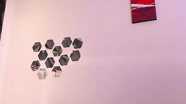 Katijis online show from 04-15-26, 07:29