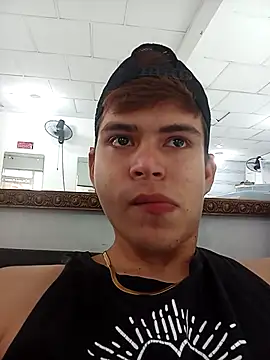 faceboy01 online show from 03-06-26, 08:59