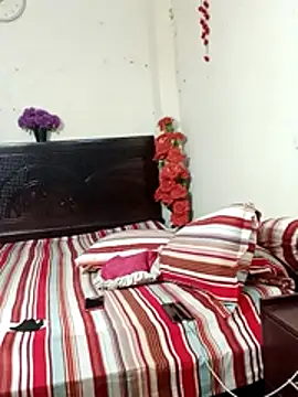 Snapshot of Lok_Sex chatting on 06-14-26, 01:56 Lok Sex online show from 06-14-26, 01:56