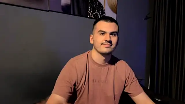 Snapshot of AlexRay22 chatting on 03-14-26, 06:58 AlexRay22 online show from 03-14-26, 06:58