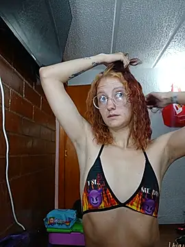 Snapshot of susanhottie1 chatting on 06-16-26, 03:23 susanhottie1 online show from 06-16-26, 03:23