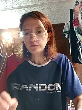 Snapshot of susanhottie1 chatting on 03-10-26, 04:55 susanhottie1 online show from 03-10-26, 04:55