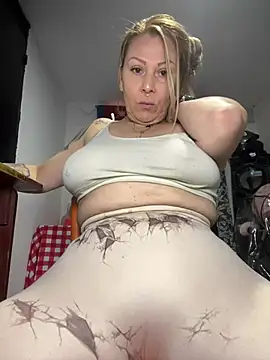 JessiBabyZ online show from 07-29-26, 04:28