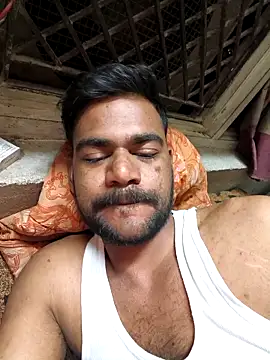 Snapshot of akshat234556 chatting on 04-12-26, 04:21 akshat234556 online show from 04-12-26, 04:21