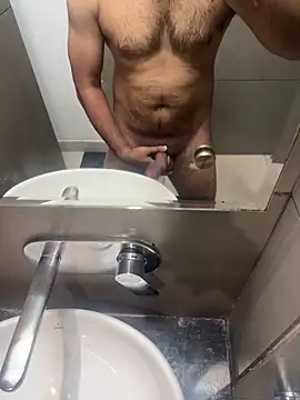 Vibrator2509 online show from 03-17-26, 06:44