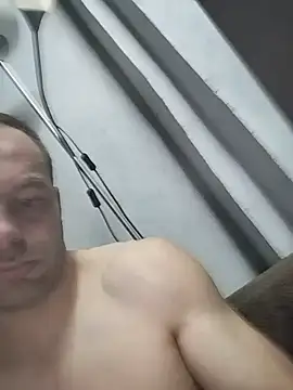 Snapshot of MatusCaddy chatting on 05-15-26, 10:52 MatusCaddy online show from 05-15-26, 10:52