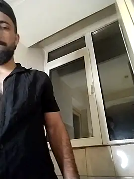 Tommy Porn  online show from 04-24-26, 09:28