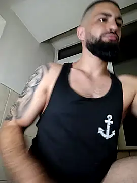 Tommy Porn  online show from 04-29-26, 09:32