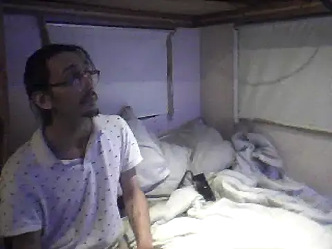 Snapshot of Alcoyanos chatting on 06-04-26, 11:31 Alcoyanos online show from 06-04-26, 11:31