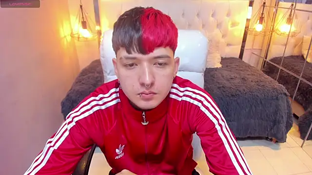 Santiago morgan online show from 03-27-26, 10:33