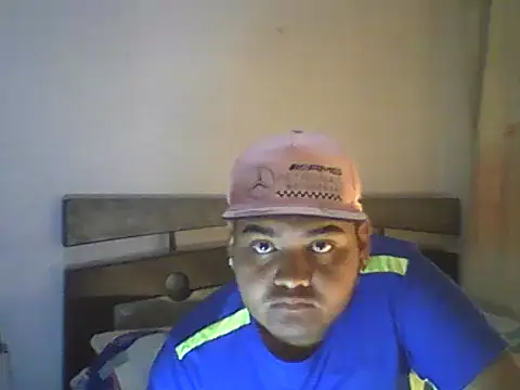 XNoahDeepThroatX online show from 04-23-26, 06:09