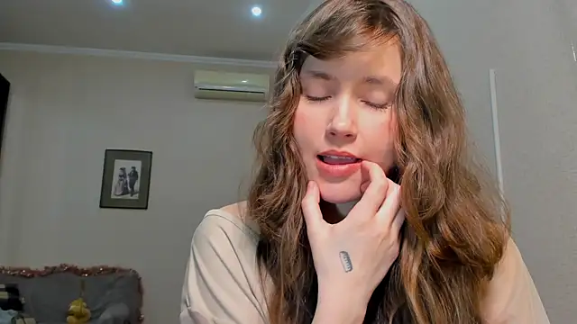 MaryannSofts online show from 04-03-26, 05:19