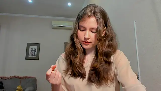 MaryannSofts online show from 04-05-26, 03:30