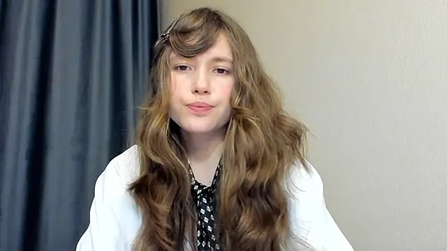 Snapshot of MaryannSofts chatting on 07-04-26, 04:44 MaryannSofts online show from 07-04-26, 04:44