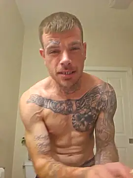 CrystalNBubba online show from 03-06-26, 09:48