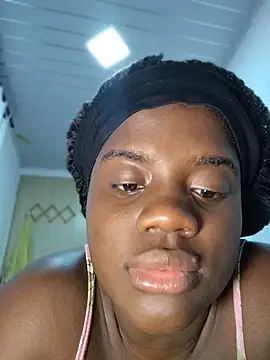 YourLiaa  online show from 03-24-26, 05:51