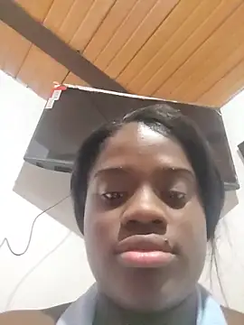 YourLiaa  online show from 03-20-26, 12:11