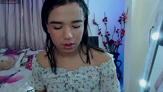 Candyy doll   online show from 03-08-26, 08:12