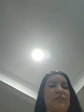 Pretty Julieta online show from 03-28-26, 09:05