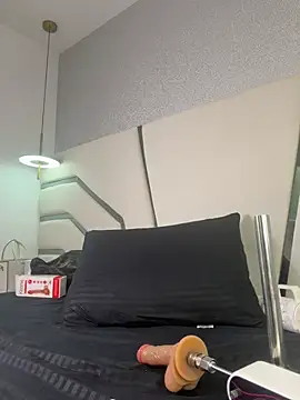 Snapshot of Kendall__evanss chatting on 03-21-26, 08:24 Kendall evanss online show from 03-21-26, 08:24