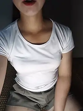 Snapshot of Fiona_2026 chatting on 07-08-26, 02:07 Fiona 2026 online show from 07-08-26, 02:07