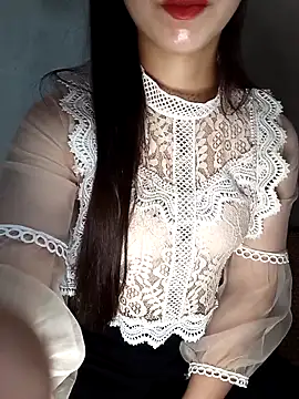 Snapshot of Fiona_2026 chatting on 05-08-26, 03:43 Fiona 2026 online show from 05-08-26, 03:43