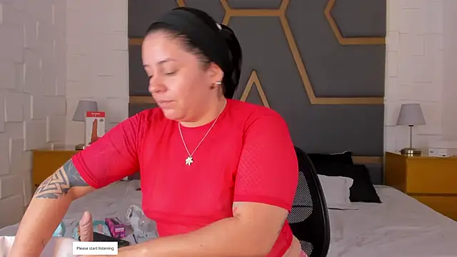 juana valkiria online show from 03-28-26, 03:51