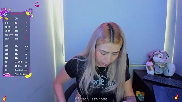 Megan sexrosse online show from 04-09-26, 07:09