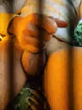 Snapshot of Cchg212 chatting on 04-13-26, 03:16 Cchg212 online show from 04-13-26, 03:16