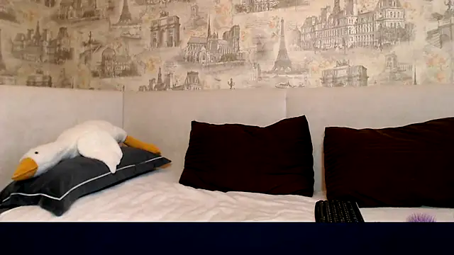 PrettyTayaOne online show from 03-13-26, 09:25