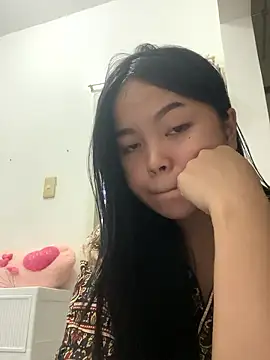 Dancinginfirelight online show from 03-05-26, 09:50