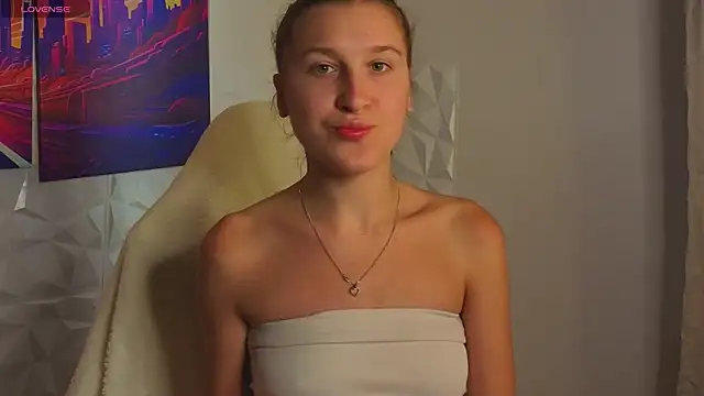 Snapshot of Xenia_paradise chatting on 06-25-26, 11:54 Xenia paradise online show from 06-25-26, 11:54