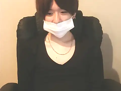 JPTopModel online show from 04-11-26, 01:59