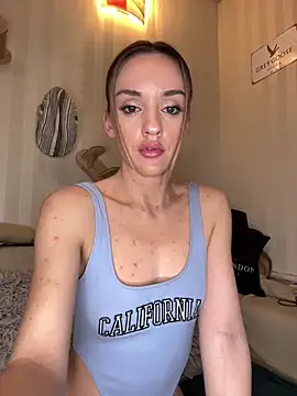 KatieCutieXooo online show from 03-10-26, 08:02