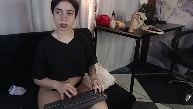 nayades ricci online show from 03-28-26, 08:43
