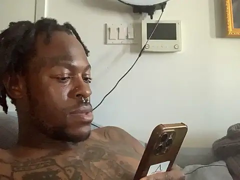 bigyenwood online show from 03-24-26, 05:13