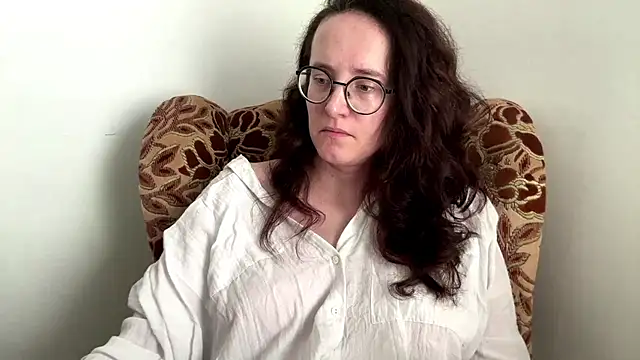 Snapshot of SofiaTease chatting on 06-21-26, 01:28 SofiaTease online show from 06-21-26, 01:28