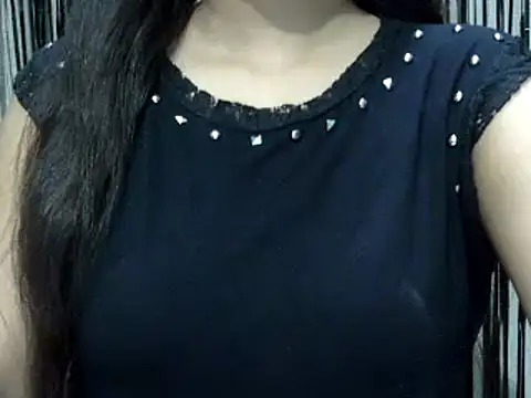 NayraG online show from 06-15-26, 02:50