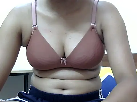 kAVYA 05 online show from 07-22-26, 05:59
